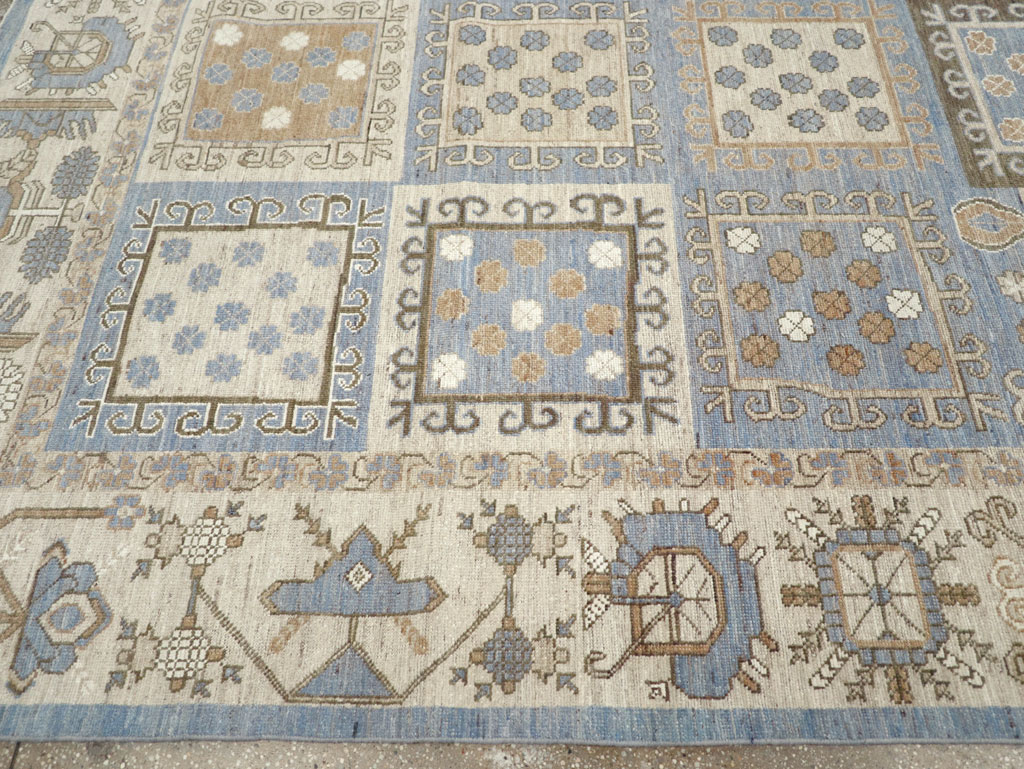 Modern East Turkestan Khotan Room Size Carpet, No.32249 - Galerie Shabab