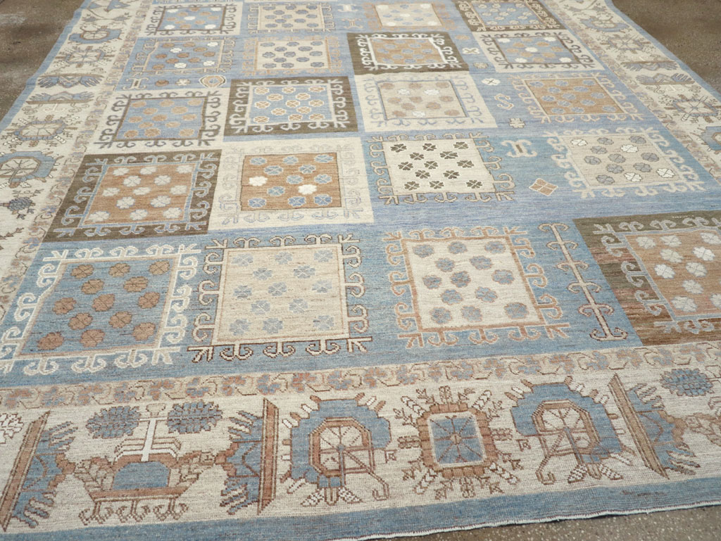 Modern East Turkestan Khotan Room Size Carpet, No.32249 - Galerie Shabab