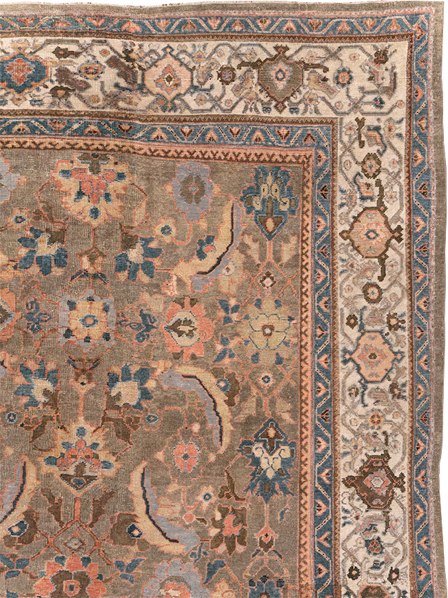 Antique Persian Mahal Carpet, No.32253 - Galerie Shabab