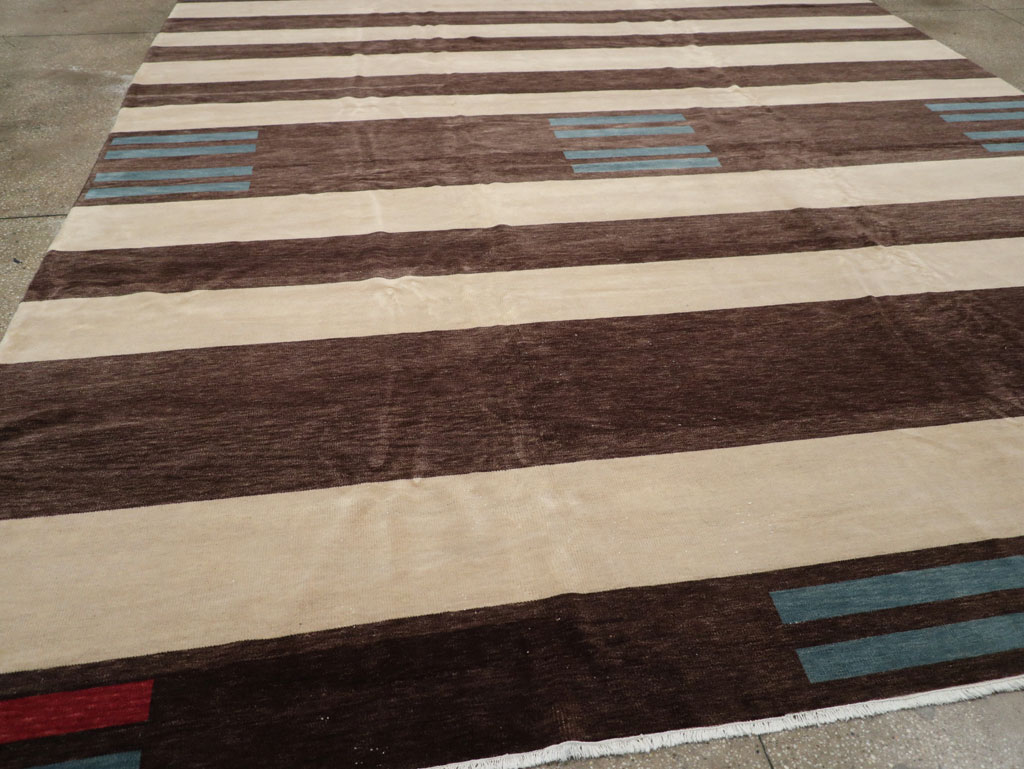 Contemporary Large Turkish Carpet, No.32259 - Galerie Shabab