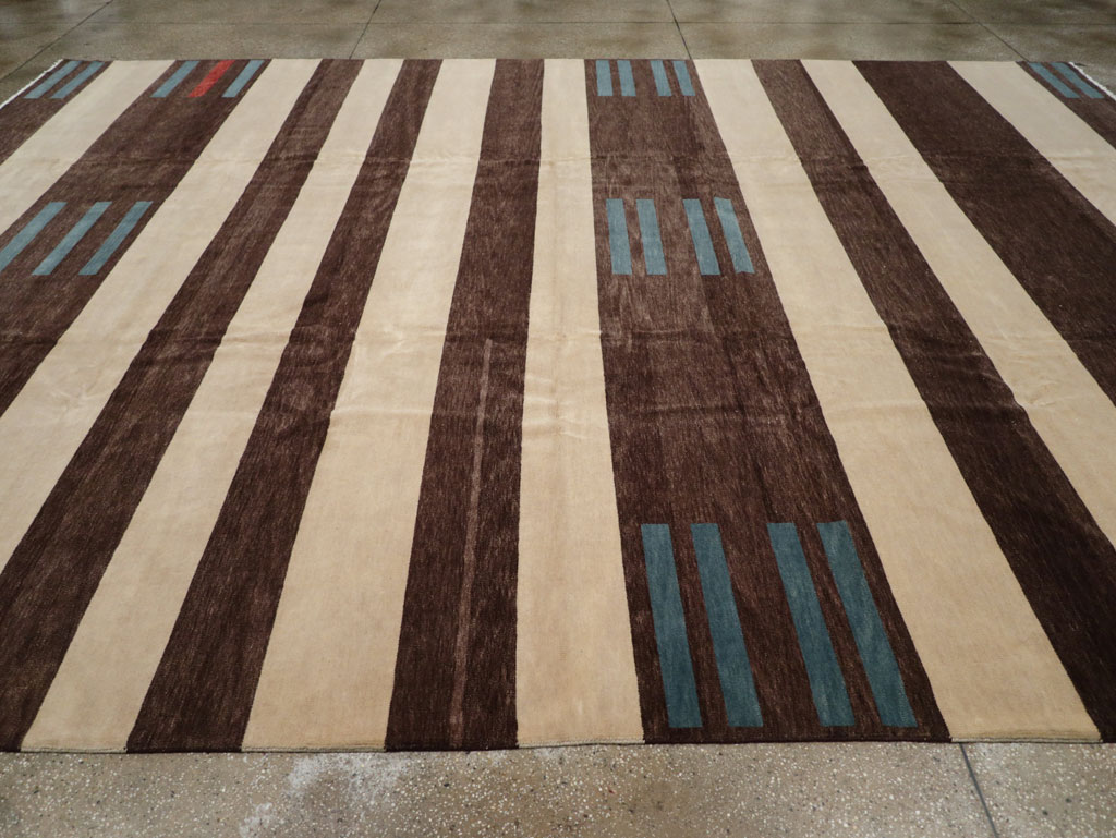 Contemporary Large Turkish Carpet, No.32259 - Galerie Shabab