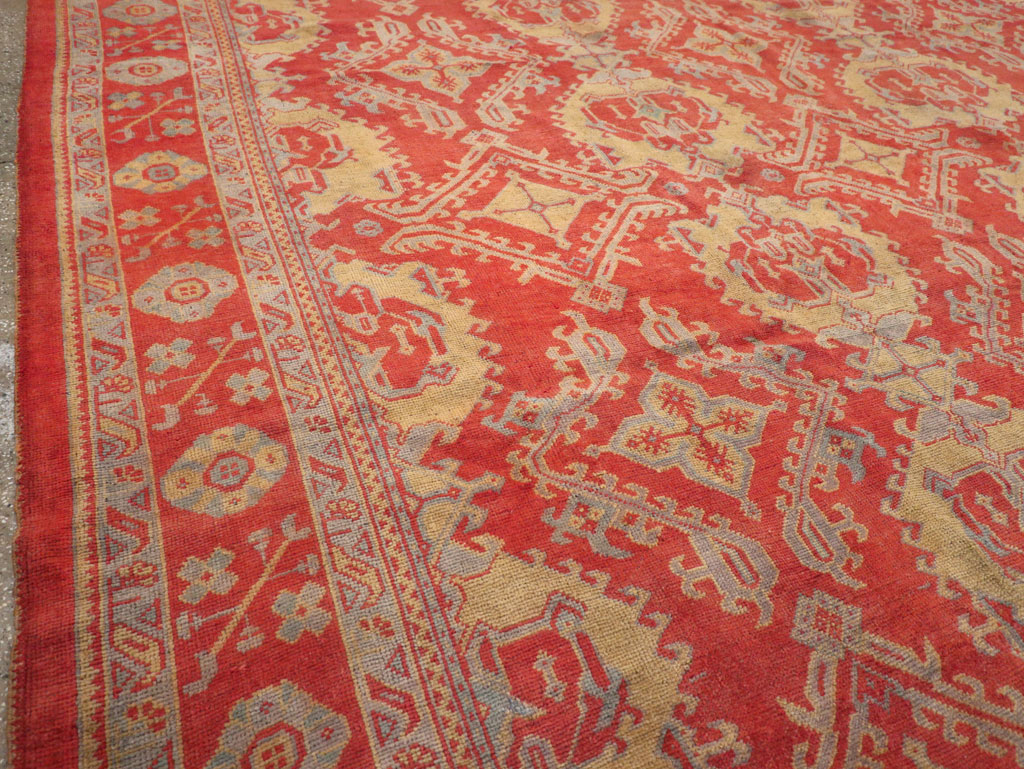 Antique Turkish Oushak Carpet, No.32262 - Galerie Shabab