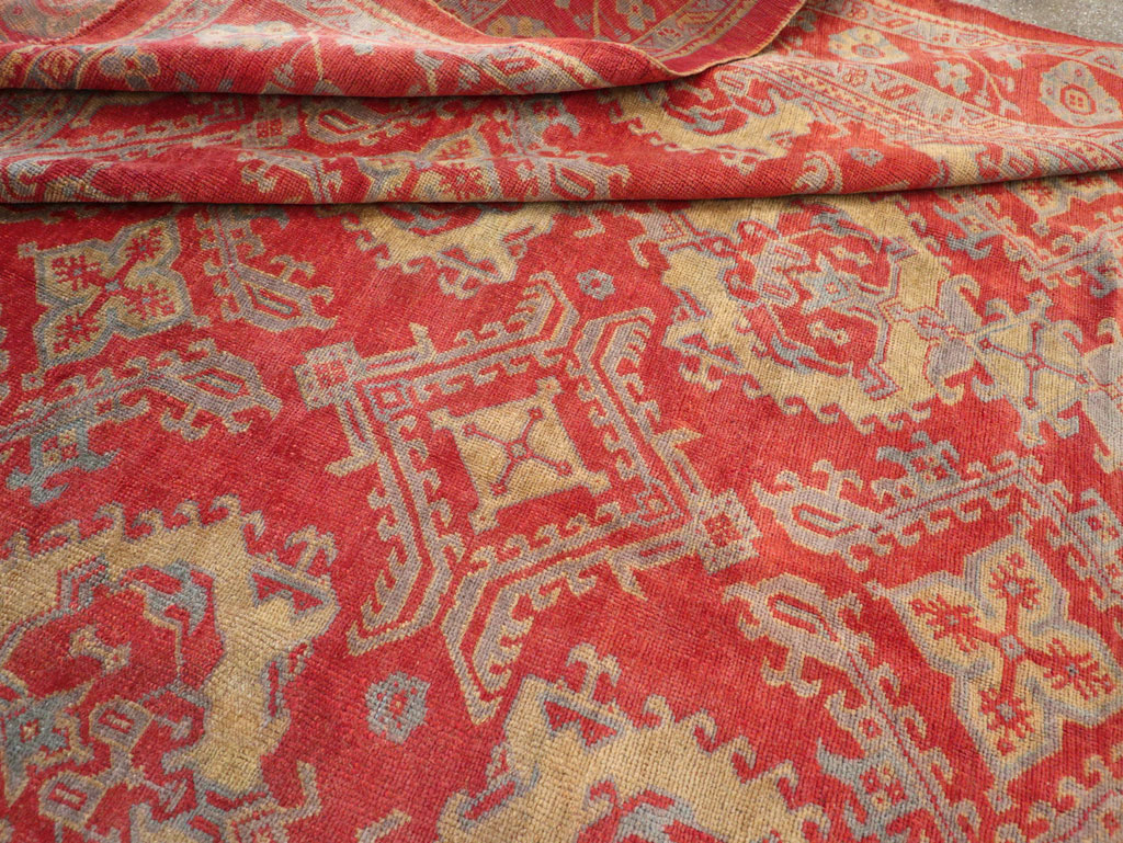 Antique Turkish Oushak Carpet, No.32262 - Galerie Shabab