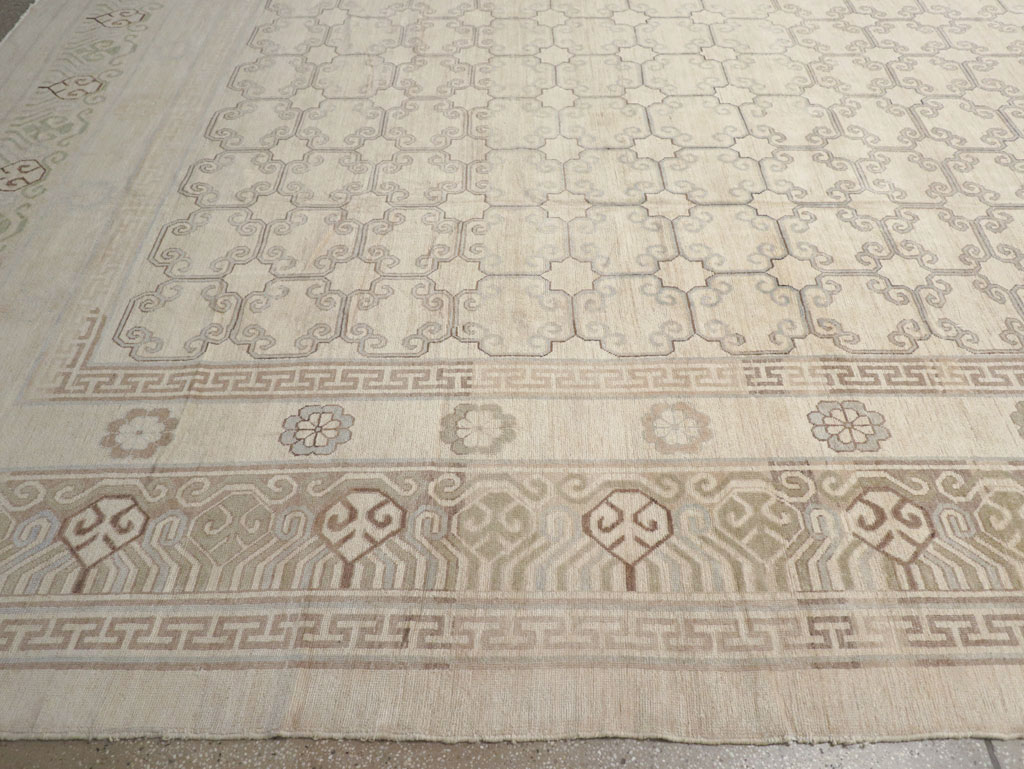 Modern East Turkestan Khotan Oversize Carpet, No.32268 - Galerie Shabab