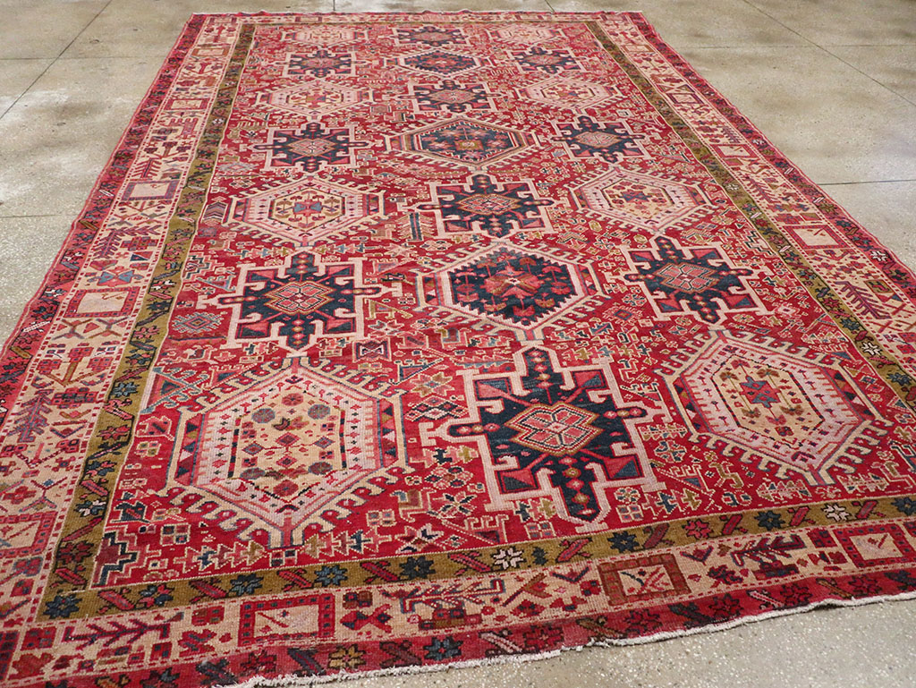 Vintage Persian Karajeh Room Size Carpet, No.32270 - Galerie Shabab