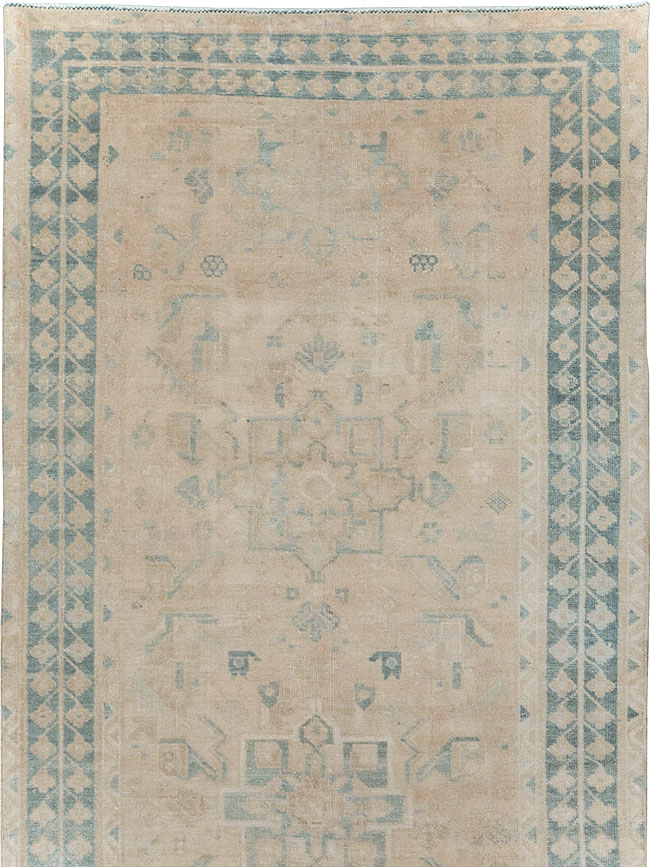 Vintage Persian Heriz Runner, No.32274 - Galerie Shabab