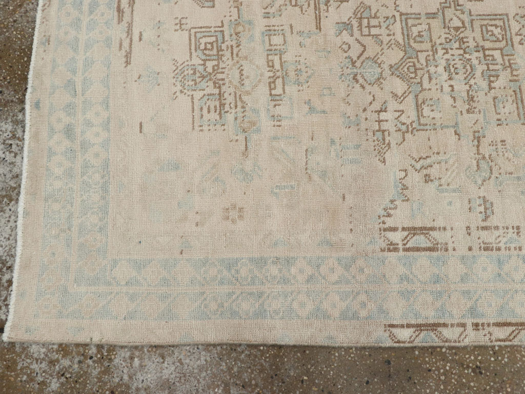 Vintage Persian Heriz Runner, No.32274 - Galerie Shabab