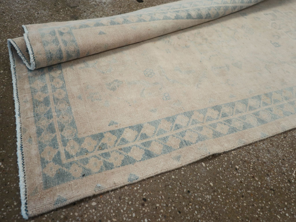 Vintage Persian Heriz Runner, No.32274 - Galerie Shabab