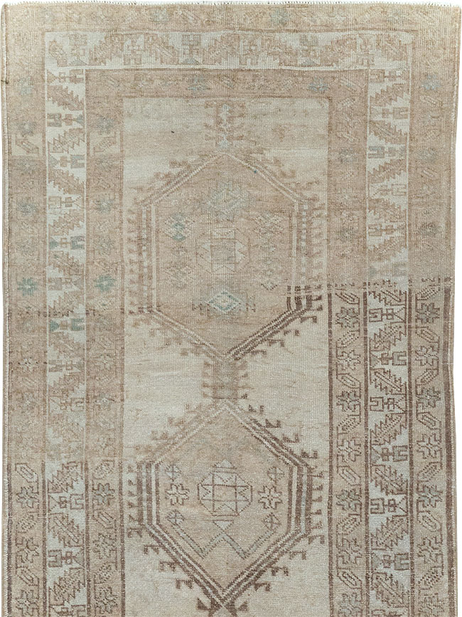Vintage Persian Serab Runner, No.32276 - Galerie Shabab