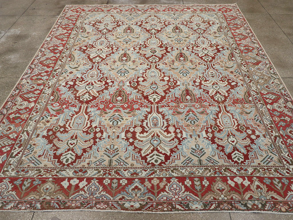 Vintage Persian Bakhtiari Room Size Carpet, No.32277 - Galerie Shabab