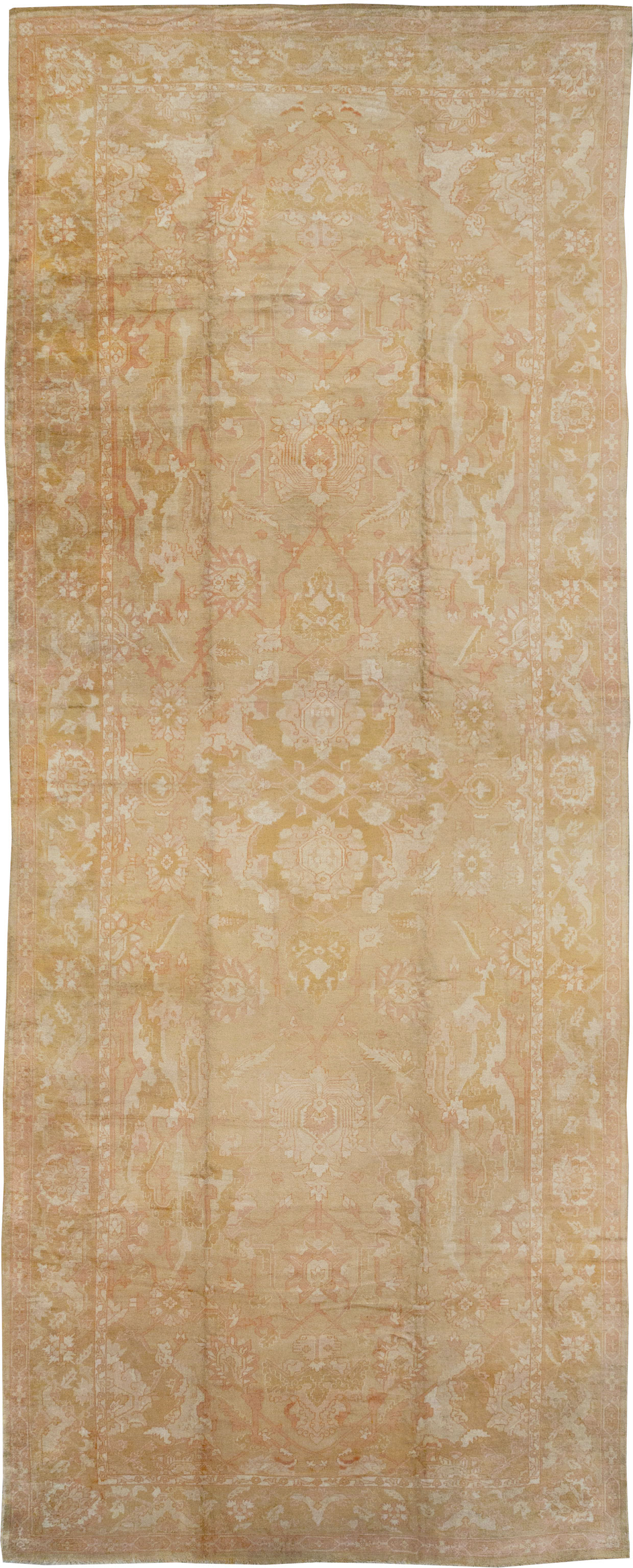 Antique Turkish Oushak Oversize Carpet, No.32286 - Galerie Shabab