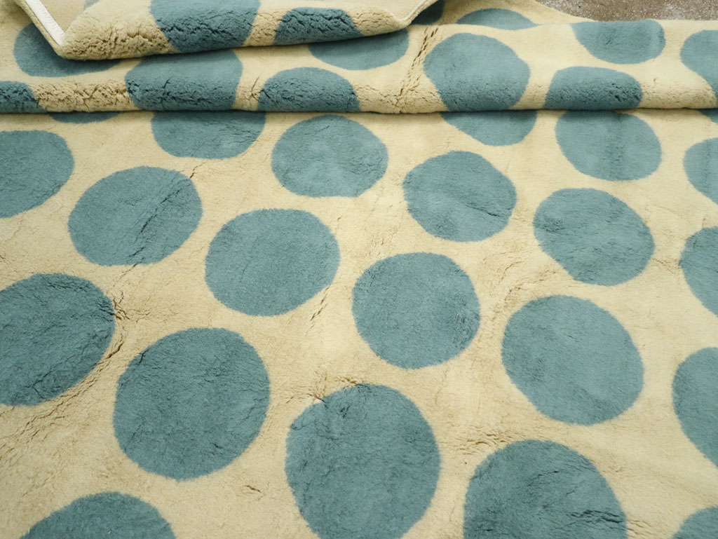 Modern Turkish Room Size Carpet, No.32287 - Galerie Shabab