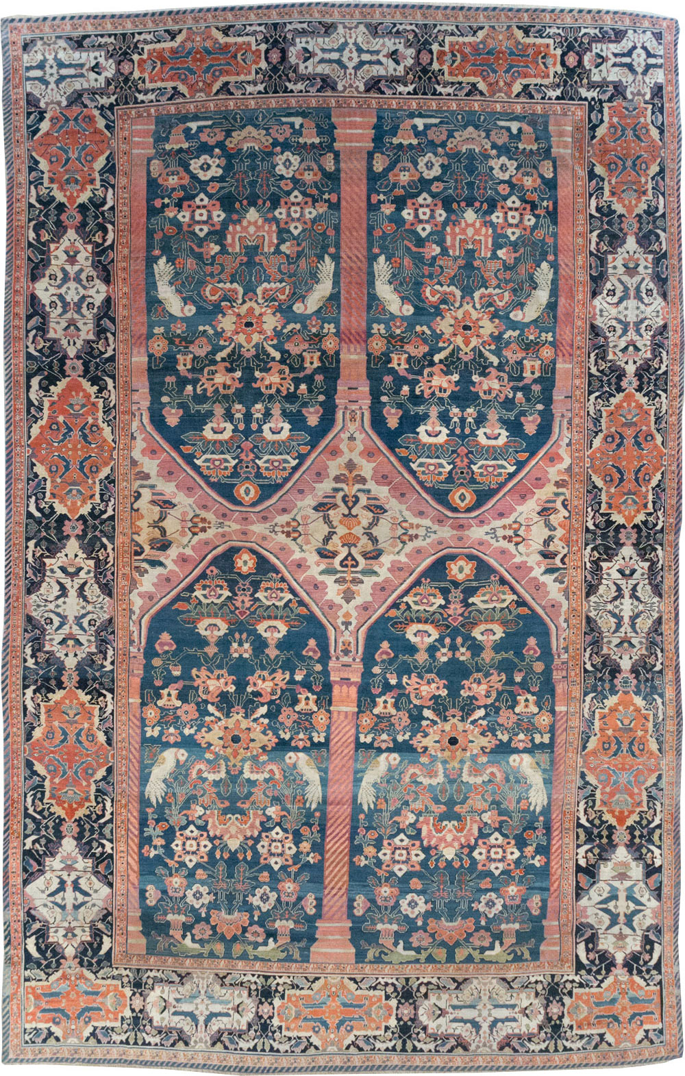 Antique Persian Senneh Oversize Carpet, No.32288 - Galerie Shabab
