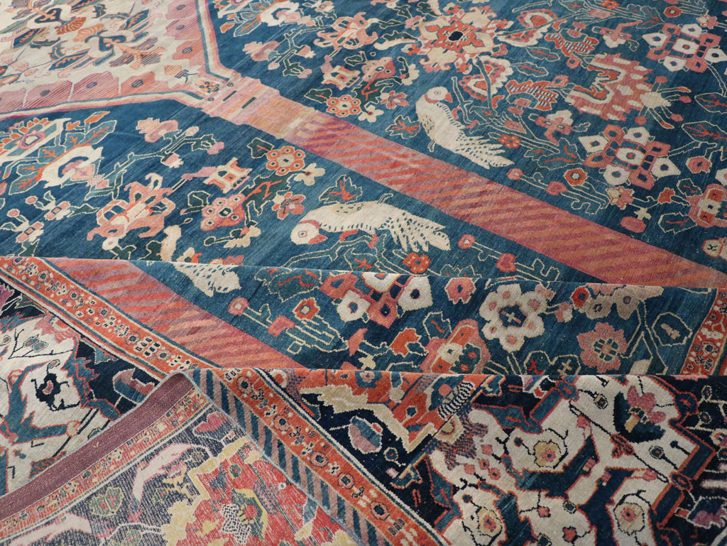 Antique Persian Senneh Oversize Carpet, No.32288 - Galerie Shabab