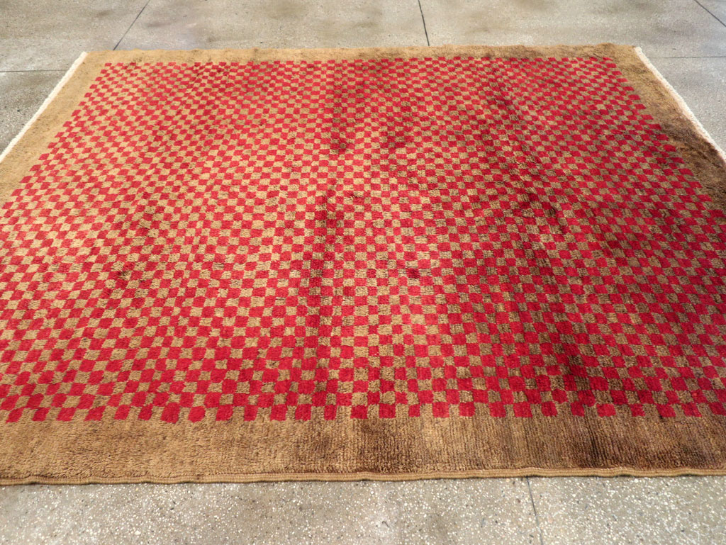 Vintage Turkish Art Deco Style Anatolian Small Room Size Carpet, No.32291 - Galerie Shabab