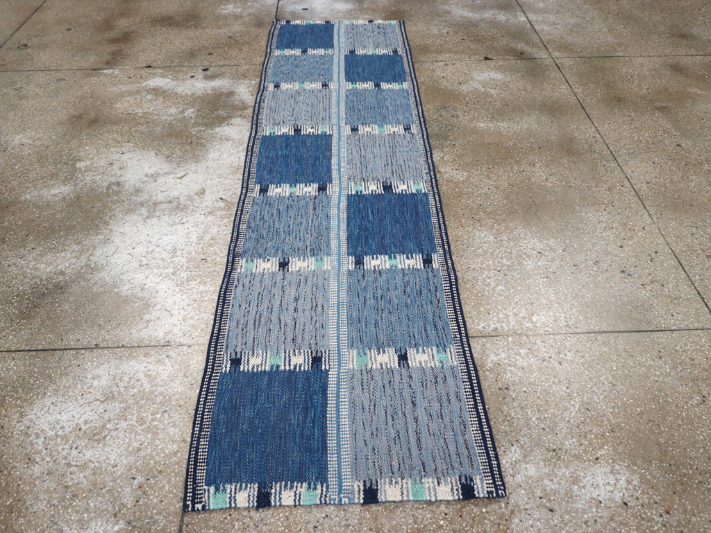 Swedish Inspired Contemporary Turkish Flatweave Runner, No.32309 - Galerie Shabab