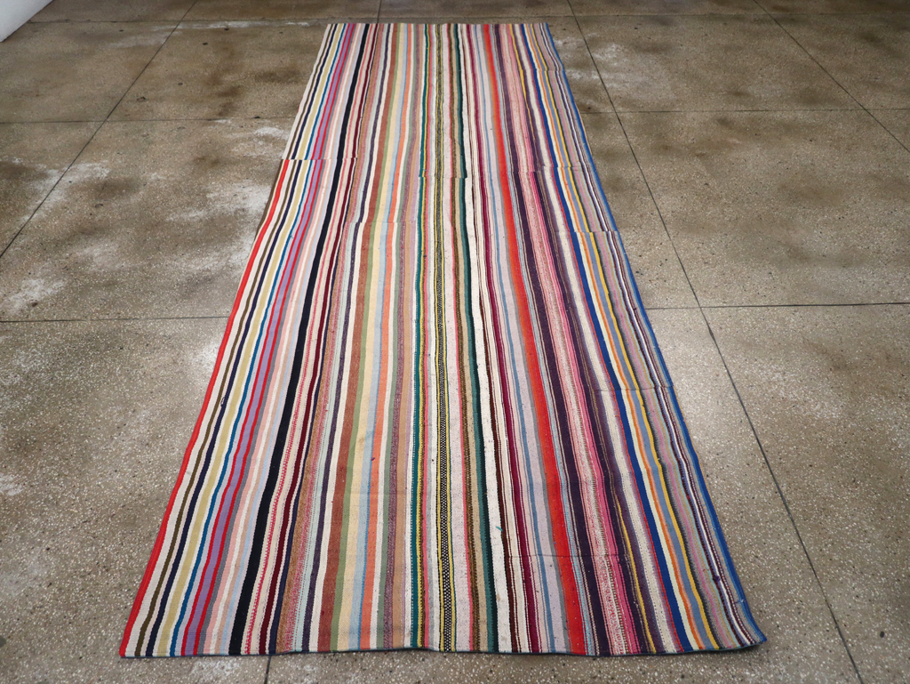 Vintage Turkish Flatweave Kilim Wide Gallery Runner, No.32310 - Galerie Shabab
