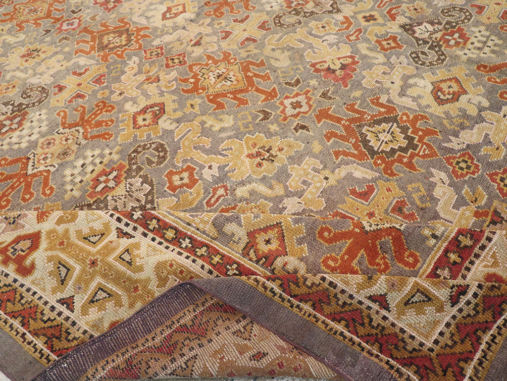 Vintage Irish Donegal Room Size Carpet, No.32312 - Galerie Shabab