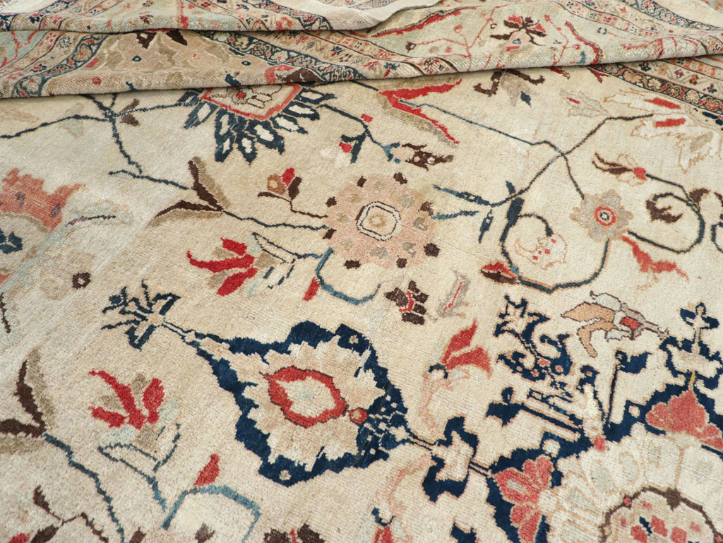 Antique Persian Sultanabad Large Carpet, No.32316 - Galerie Shabab