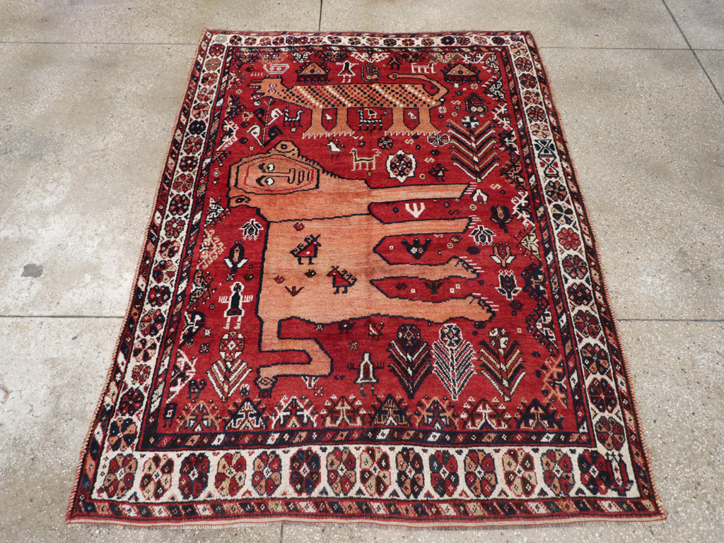 Antique Persian Shiraz Pictorial Accent Rug, No.32317 - Galerie Shabab