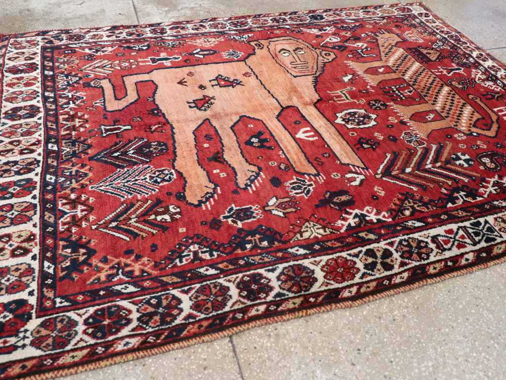 Antique Persian Shiraz Pictorial Accent Rug, No.32317 - Galerie Shabab