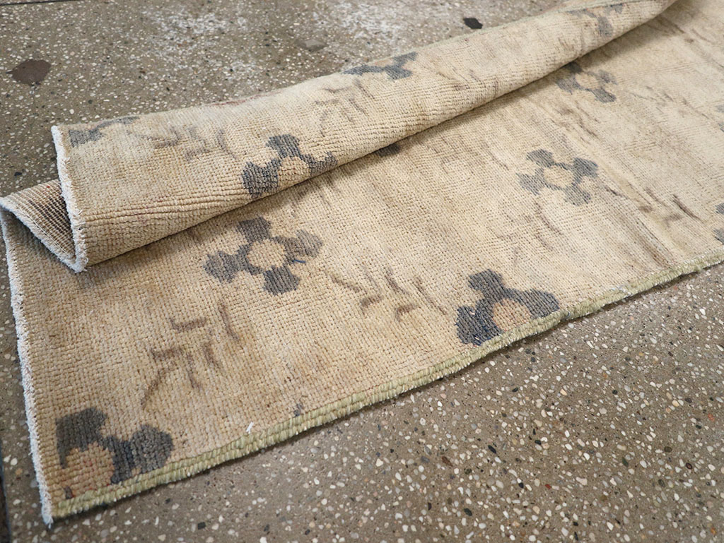 Vintage Turkish Anatolian Runner, No.32320 - Galerie Shabab