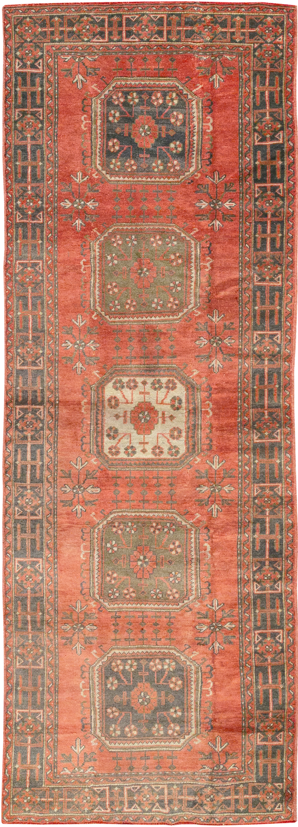 Vintage Turkish Oushak Wide Gallery Runner, No.32321 - Galerie Shabab