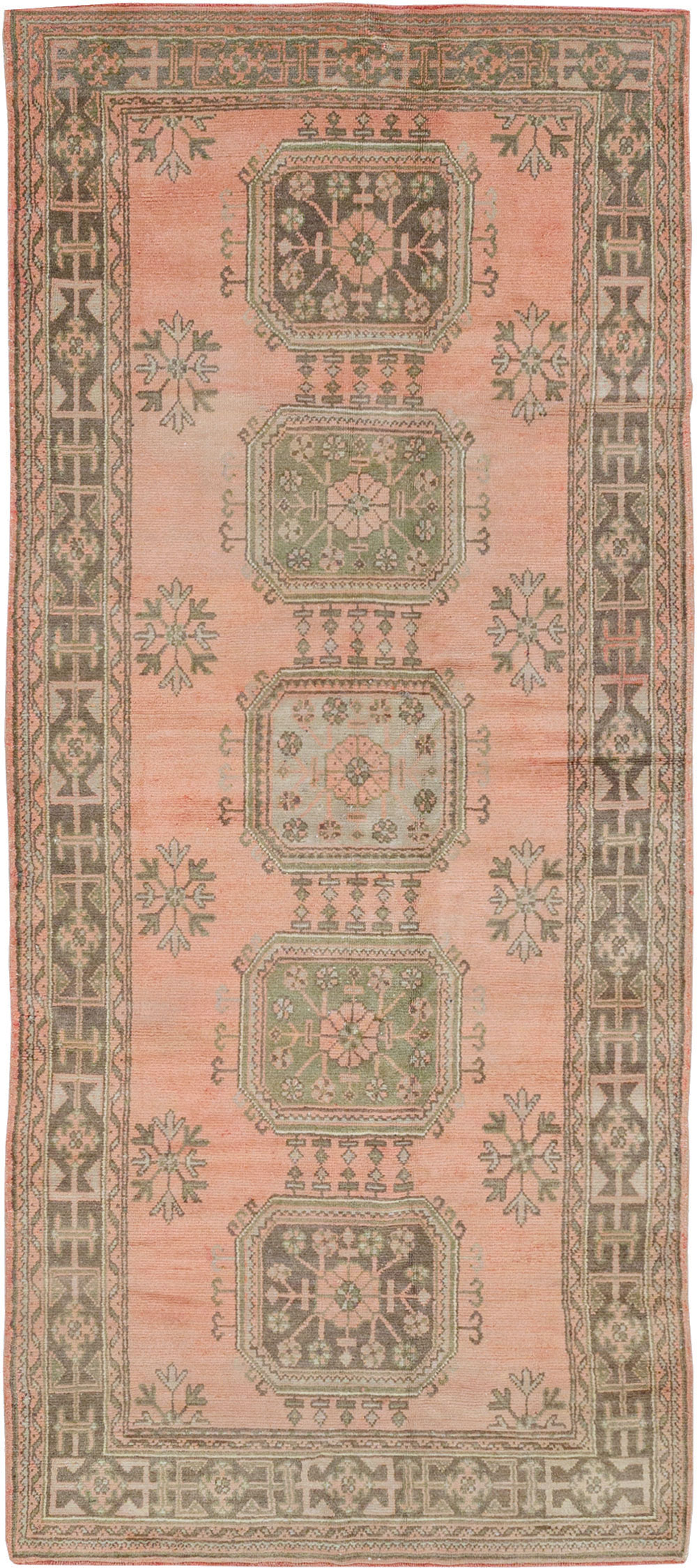 Vintage Turkish Oushak Gallery Rug, No.32327 - Galerie Shabab