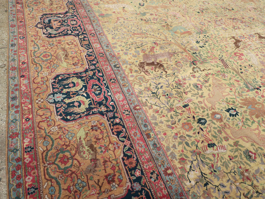 Antique Indian Lahore Pictorial Large Room Size Carpet, No.32328 - Galerie Shabab
