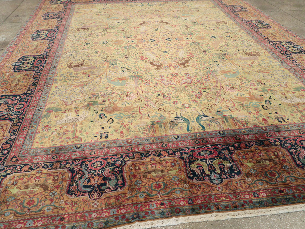 Antique Indian Lahore Pictorial Large Room Size Carpet, No.32328 - Galerie Shabab