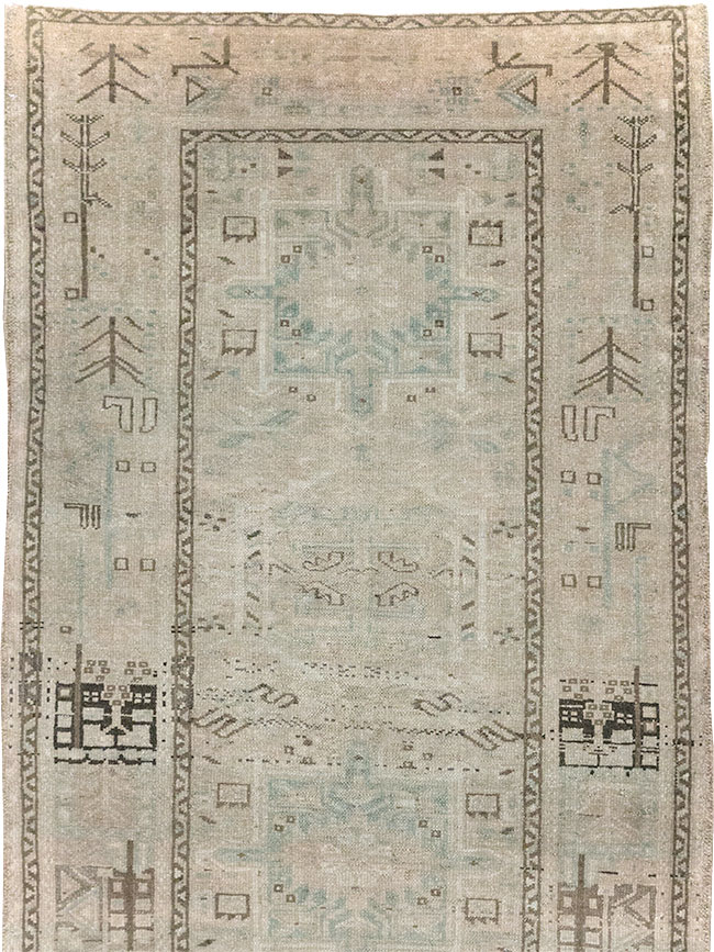Vintage Persian Karajeh Rug, No.32331 - Galerie Shabab