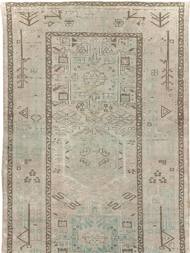 Vintage Persian Karajeh Rug, No.32331 - Galerie Shabab