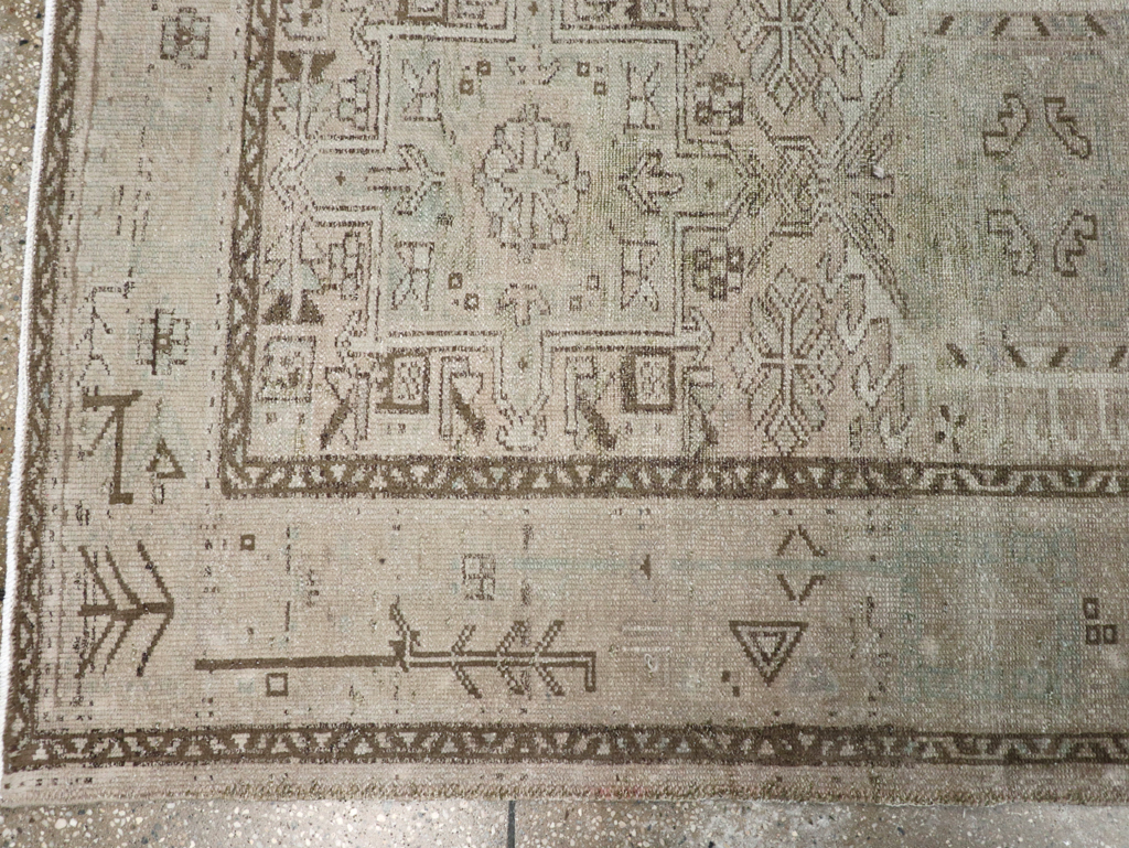 Vintage Persian Karajeh Rug, No.32331 - Galerie Shabab