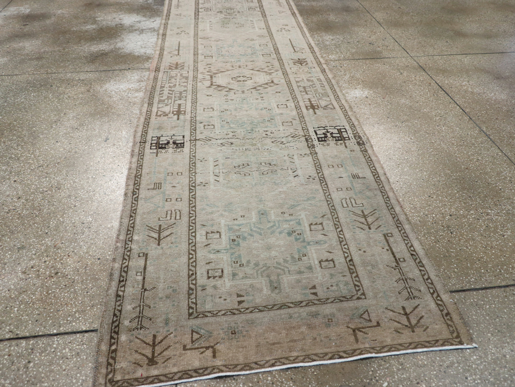 Vintage Persian Karajeh Rug, No.32331 - Galerie Shabab