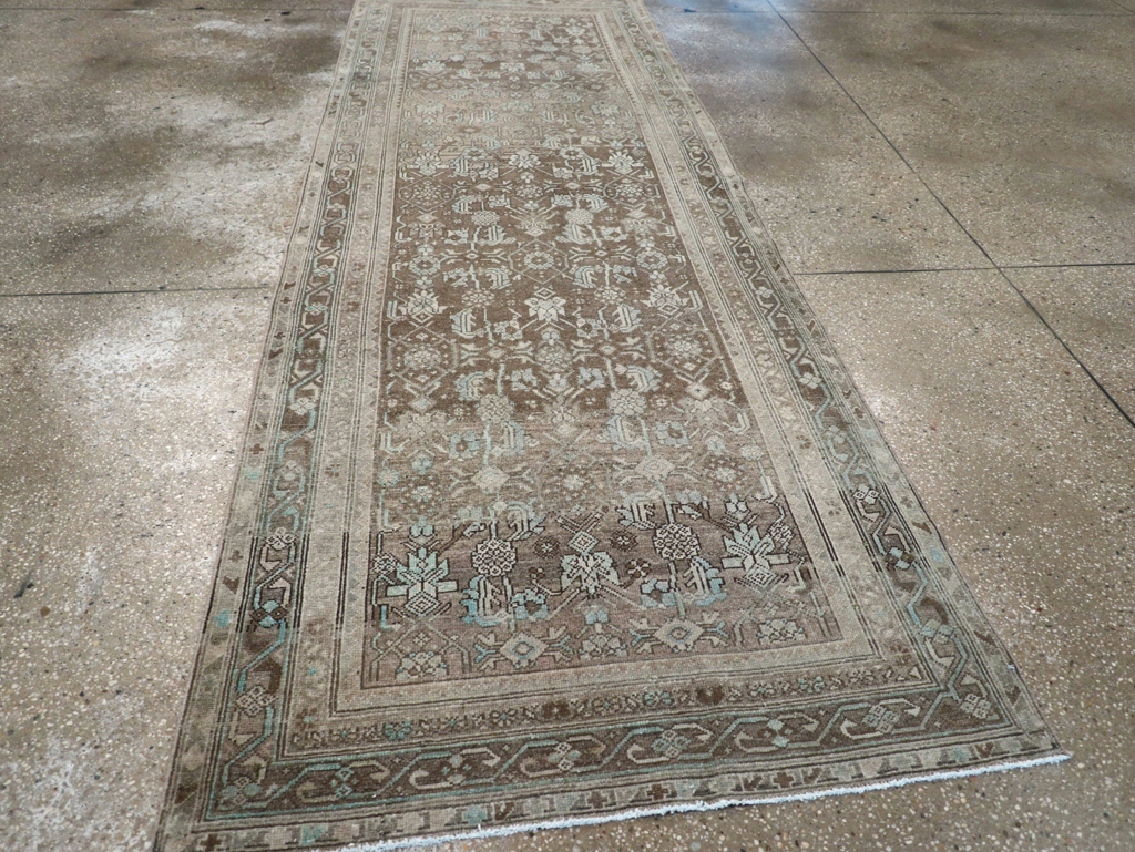 Vintage Persian Malayer Runner, No.32334 - Galerie Shabab