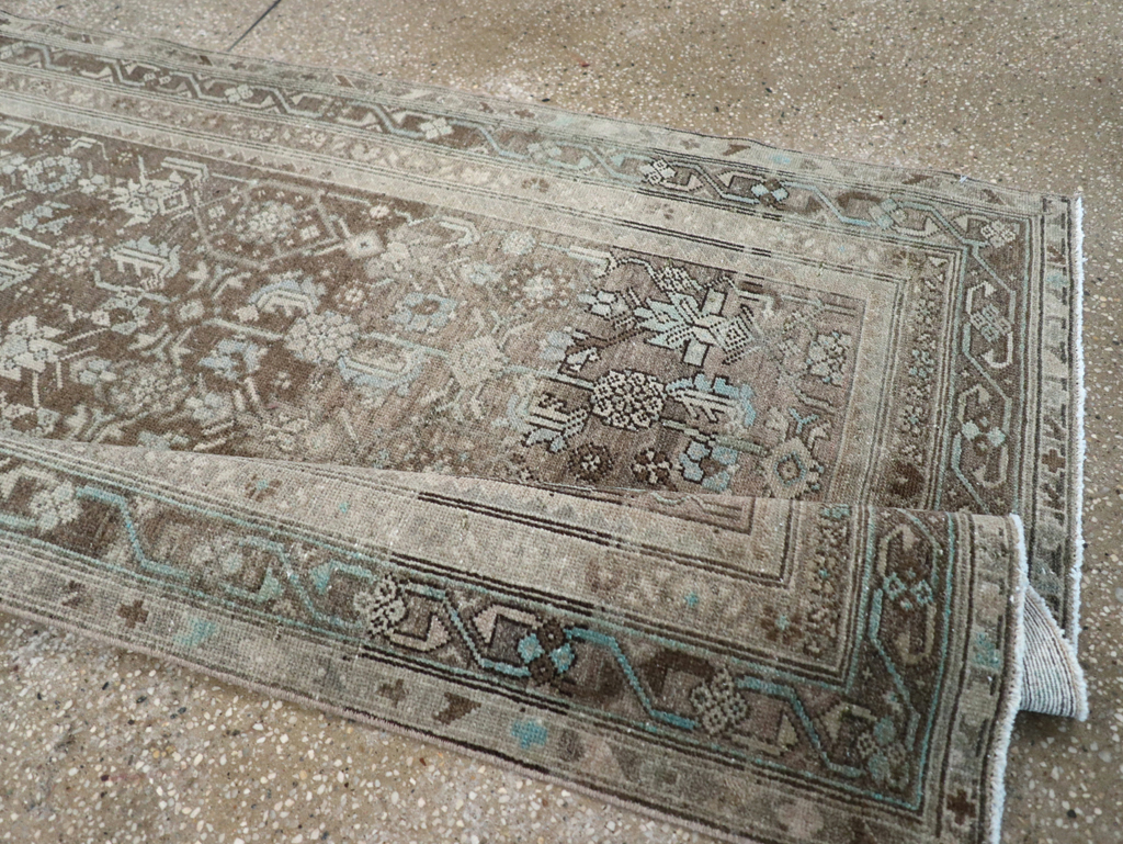 Vintage Persian Malayer Runner, No.32334 - Galerie Shabab