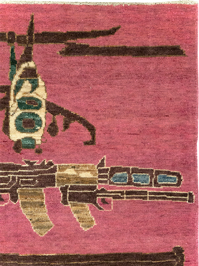 Modern Turkish Pictorial War Rug, No.32343 - Galerie Shabab