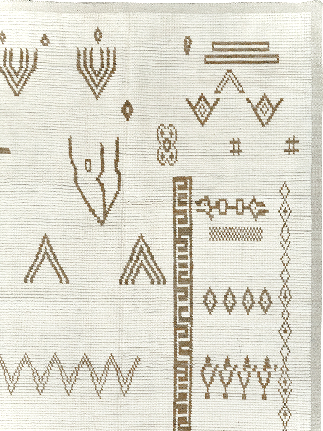 Modern Moroccan Tribal Room Size Carpet, No.32355 - Galerie Shabab