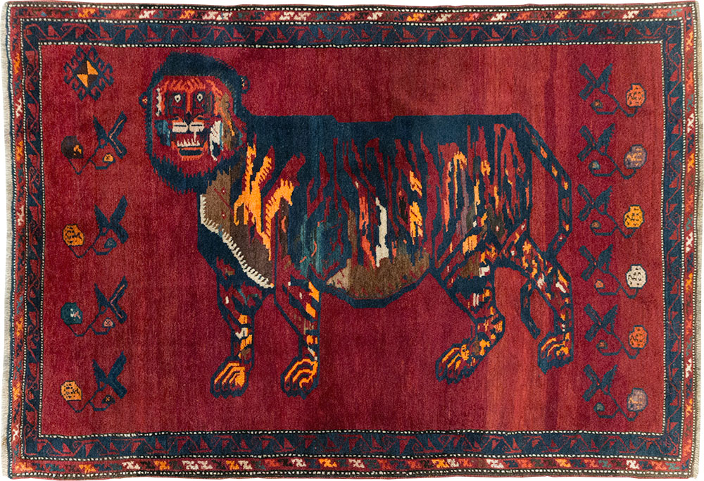 Antique Caucasian Karabagh Pictorial Accent Rug, No.32356 - Galerie Shabab