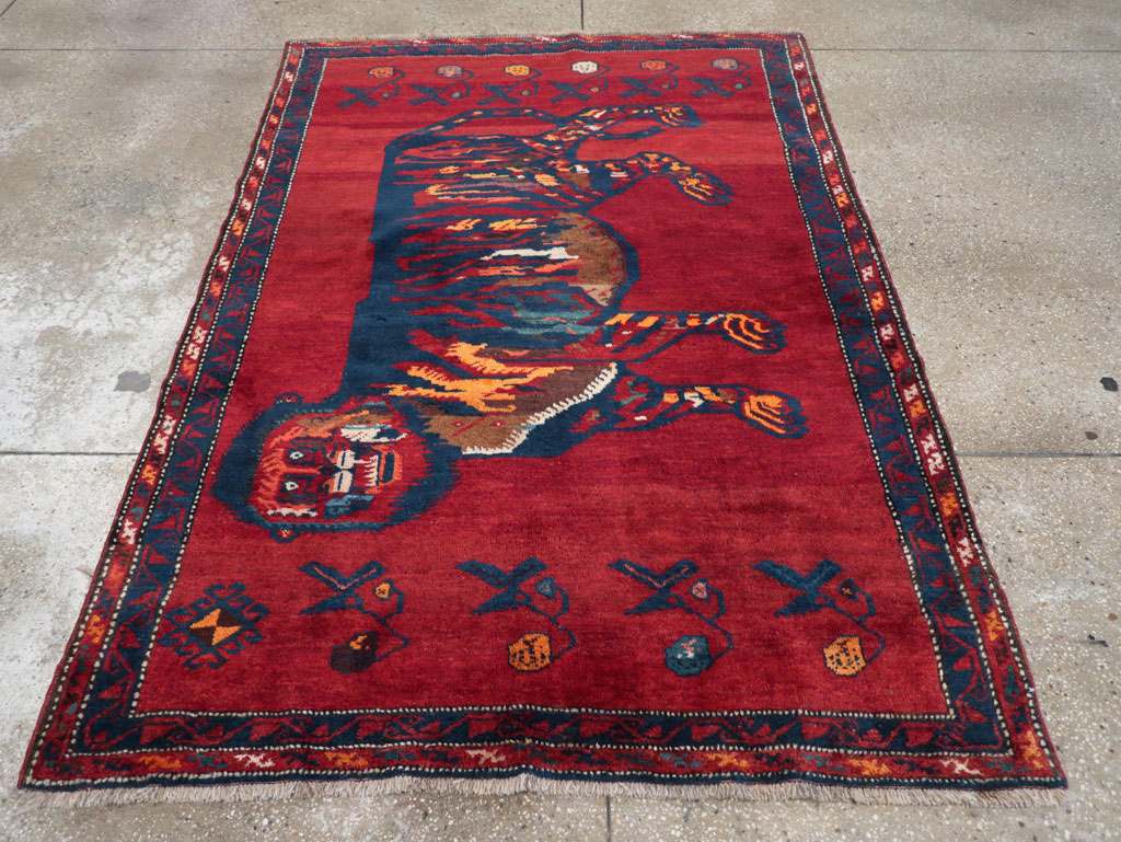 Antique Caucasian Karabagh Pictorial Accent Rug, No.32356 - Galerie Shabab