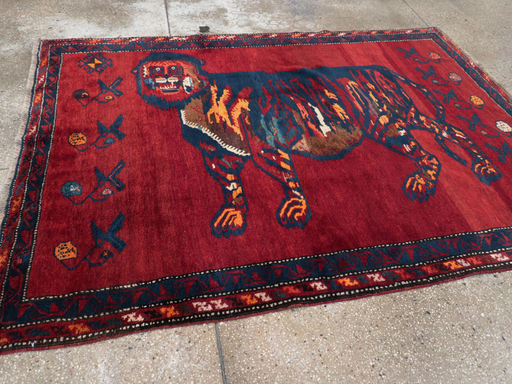 Antique Caucasian Karabagh Pictorial Accent Rug, No.32356 - Galerie Shabab