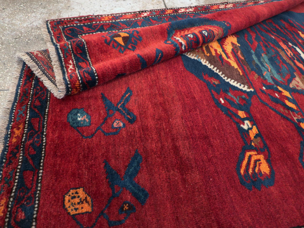 Antique Caucasian Karabagh Pictorial Accent Rug, No.32356 - Galerie Shabab