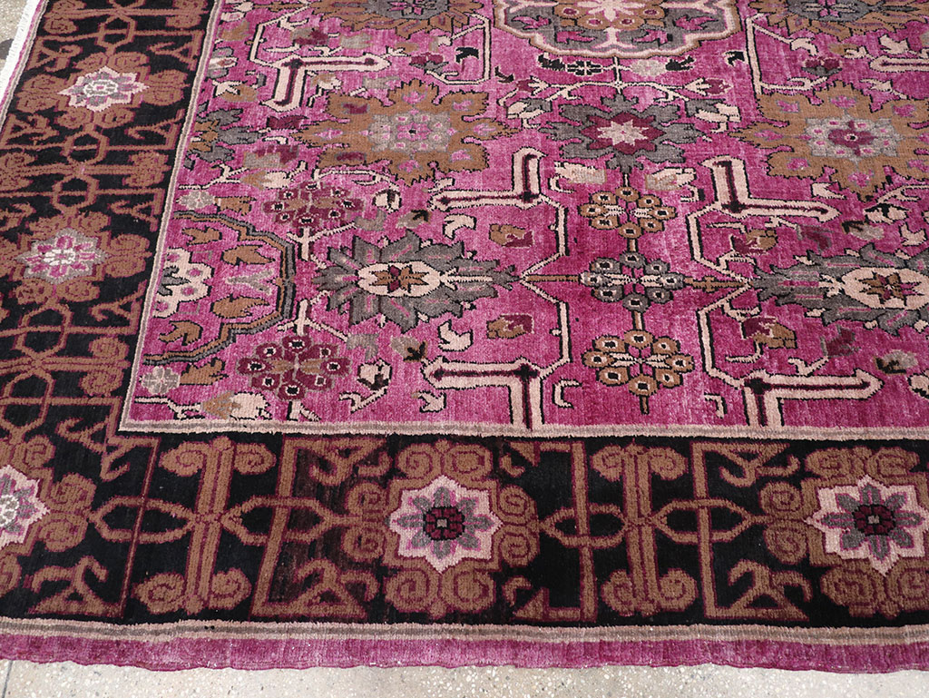 Vintage Turkish Anatolian Room Size Carpet, No.32357 - Galerie Shabab