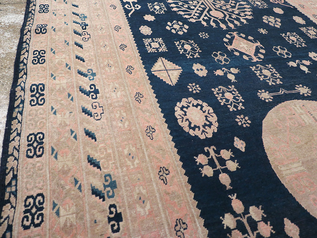 Antique East Turkestan Khotan Gallery Carpet, No.32360 - Galerie Shabab