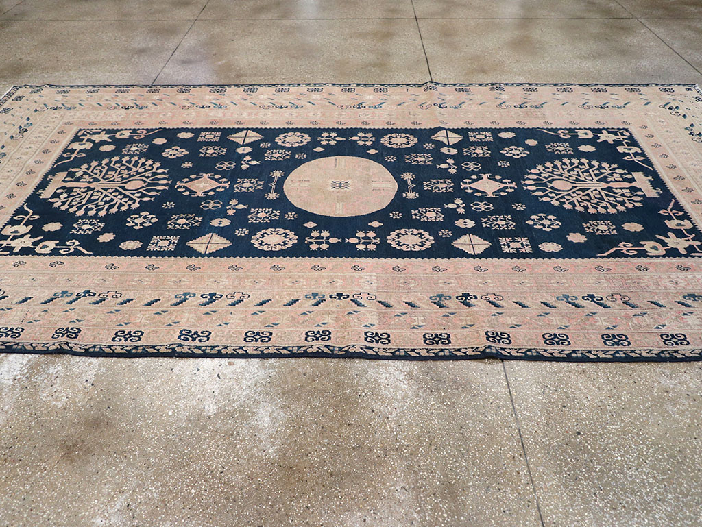 Antique East Turkestan Khotan Gallery Carpet, No.32360 - Galerie Shabab