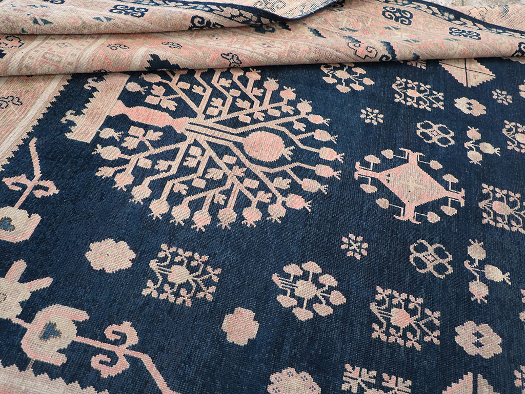 Antique East Turkestan Khotan Gallery Carpet, No.32360 - Galerie Shabab