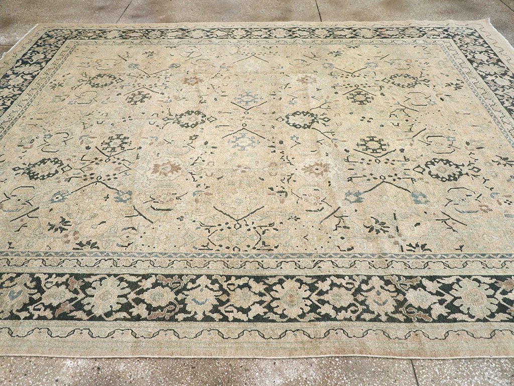 Vintage Persian Mahal Room Size Carpet, No.32367 - Galerie Shabab