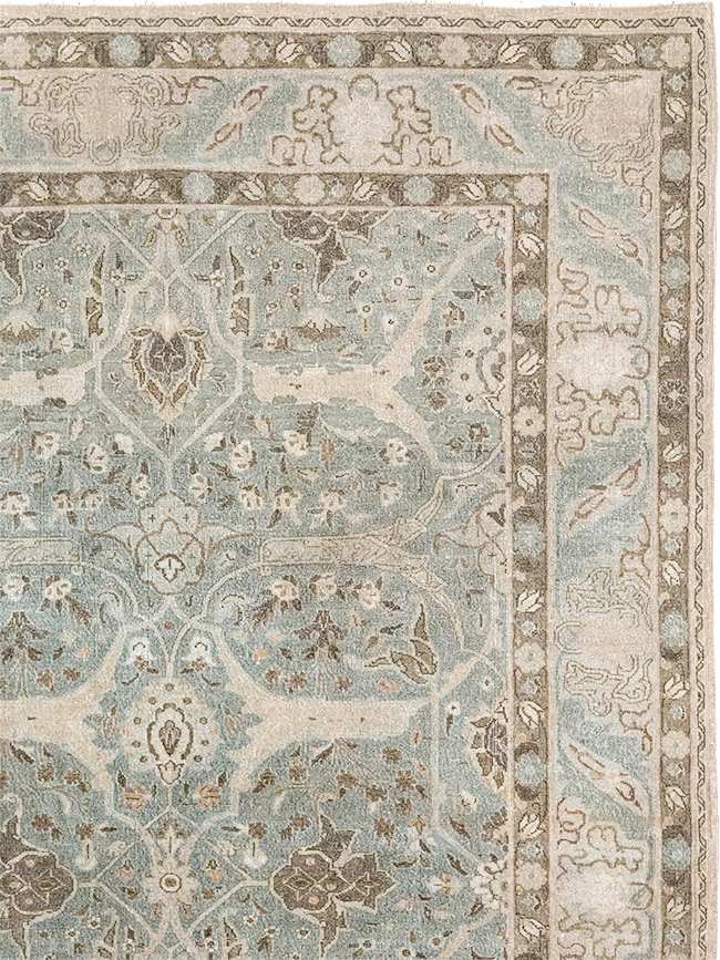 Vintage Persian Quom Room Size Carpet, No.32373 - Galerie Shabab
