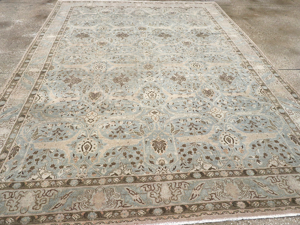 Vintage Persian Quom Room Size Carpet, No.32373 - Galerie Shabab