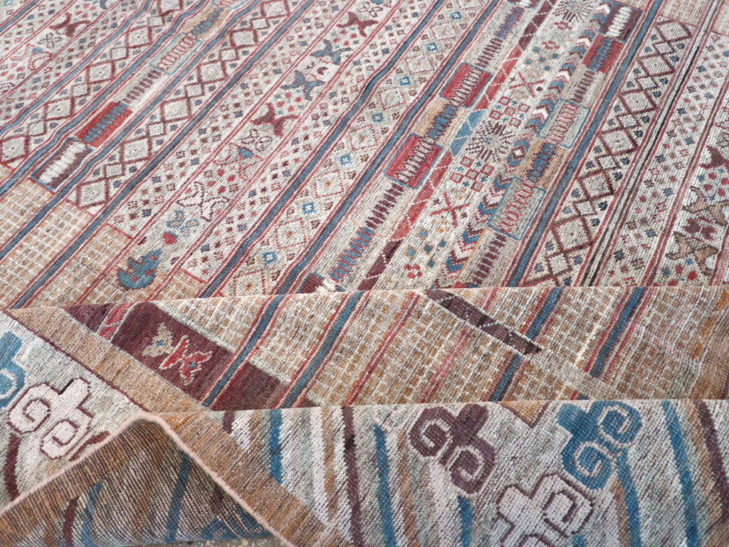 Modern East Turkestan Khotan Room Size Carpet, No.32378 - Galerie Shabab